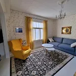 Daire Charming Wooden House 48 M2 *