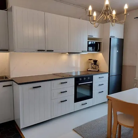 Charming Wooden House 48 M2